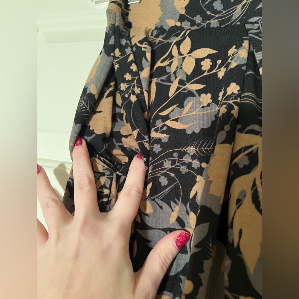 NWT Lularoe Madison Skirt - Fall Foliage - Picture 4 of 5